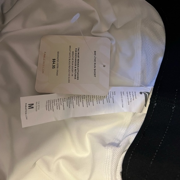Fabletics white running shorts size: M - Picture 3 of 3